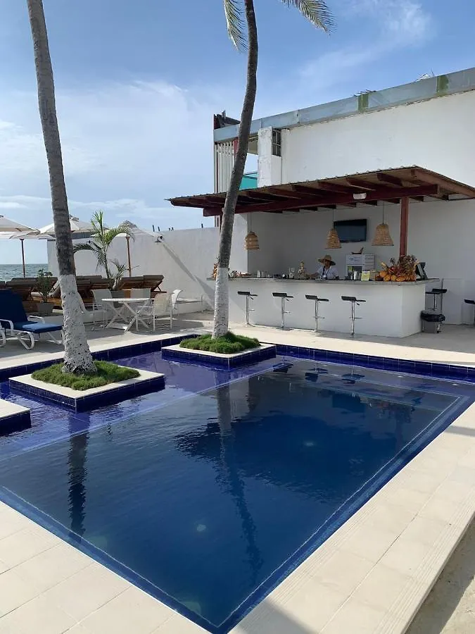 Wala Beach Club Cartagena Hotel